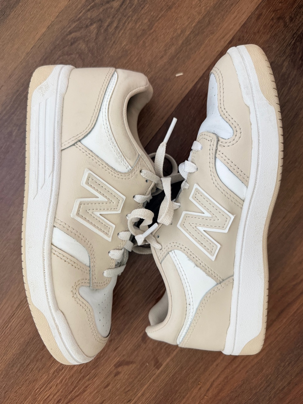 New Balance Kids Beige and White Low-Top Sneakers